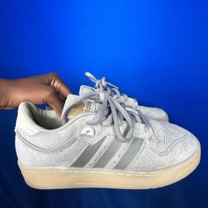 Rivalry Low 86 Shoes